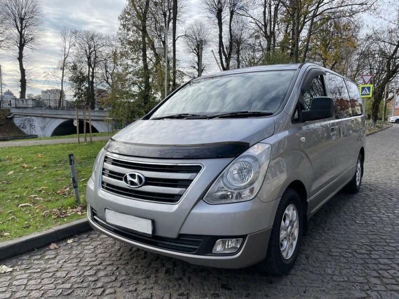 Hyundai H-1 (Grand Starex)