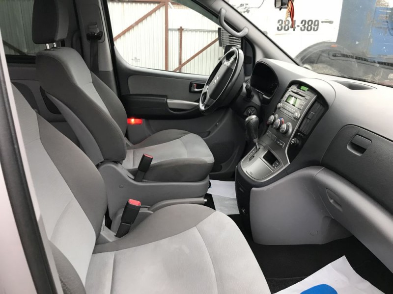 Hyundai H-1 (Grand Starex)