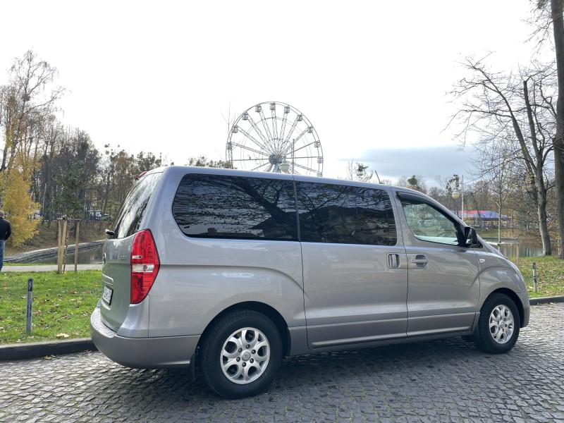 Hyundai H-1 (Grand Starex)