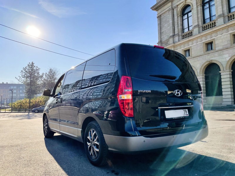 Hyundai H-1 (Grand Starex)