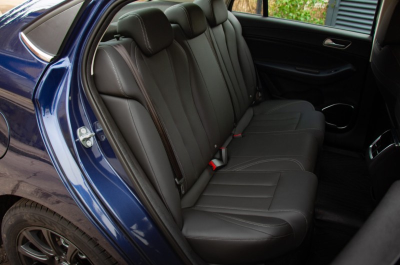 Omoda S5
